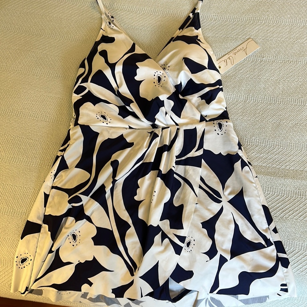 Anne Cole one-piece skirted bathing suit
